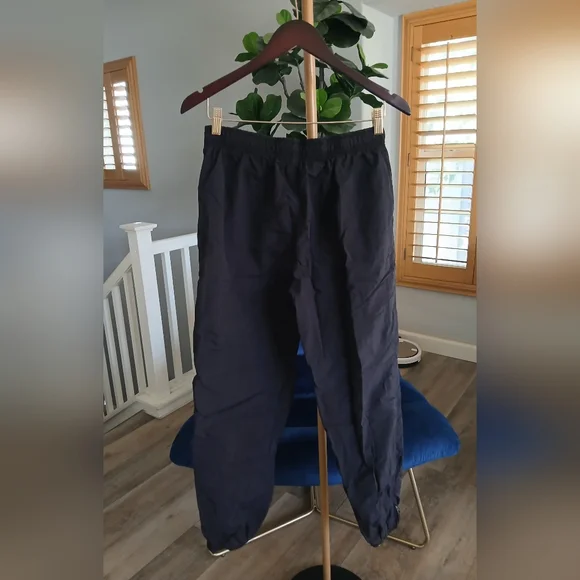 Patta Basic Nylon Padded Track Pants. Size L - Picture 6 of 11